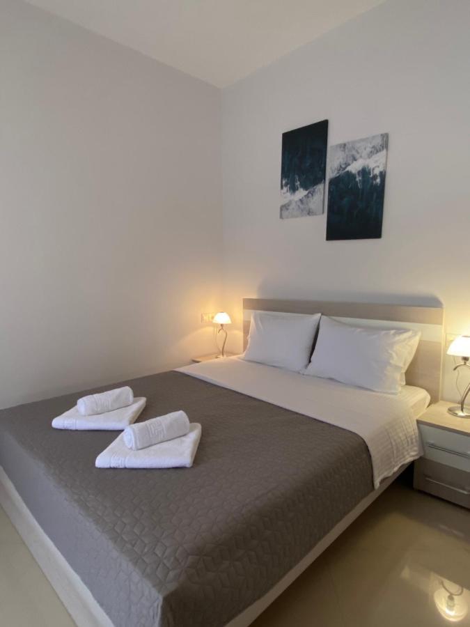Erdeti Boutique Hotel Sarandë エクステリア 写真
