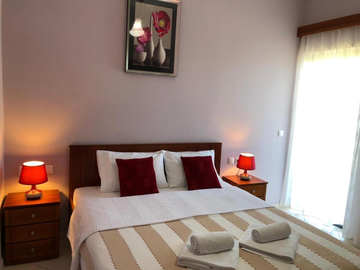 Erdeti Boutique Hotel Sarandë エクステリア 写真