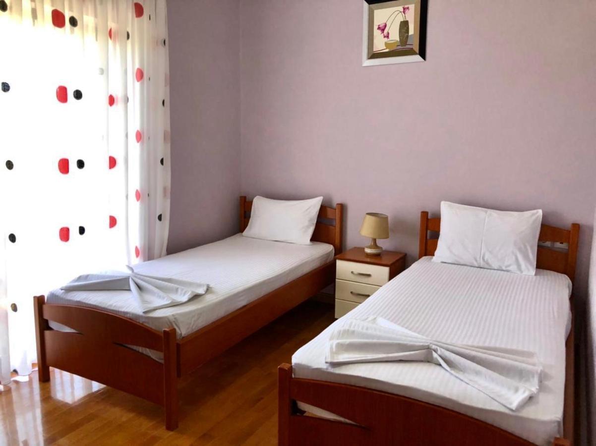 Erdeti Boutique Hotel Sarandë エクステリア 写真
