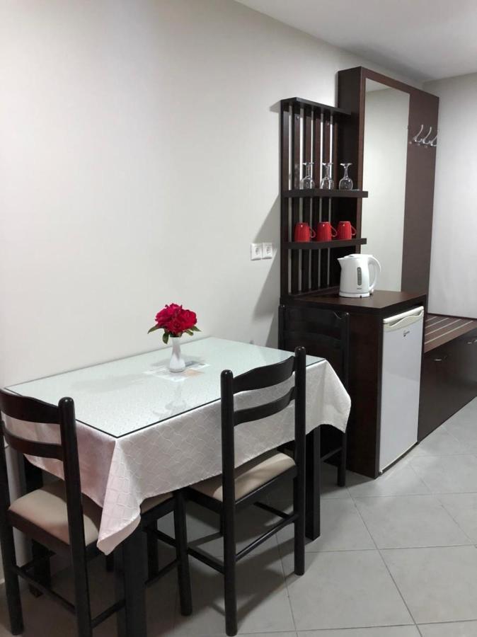 Erdeti Boutique Hotel Sarandë エクステリア 写真