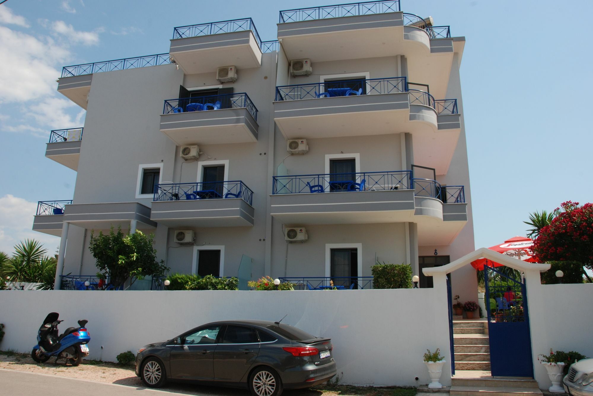Erdeti Boutique Hotel Sarandë エクステリア 写真