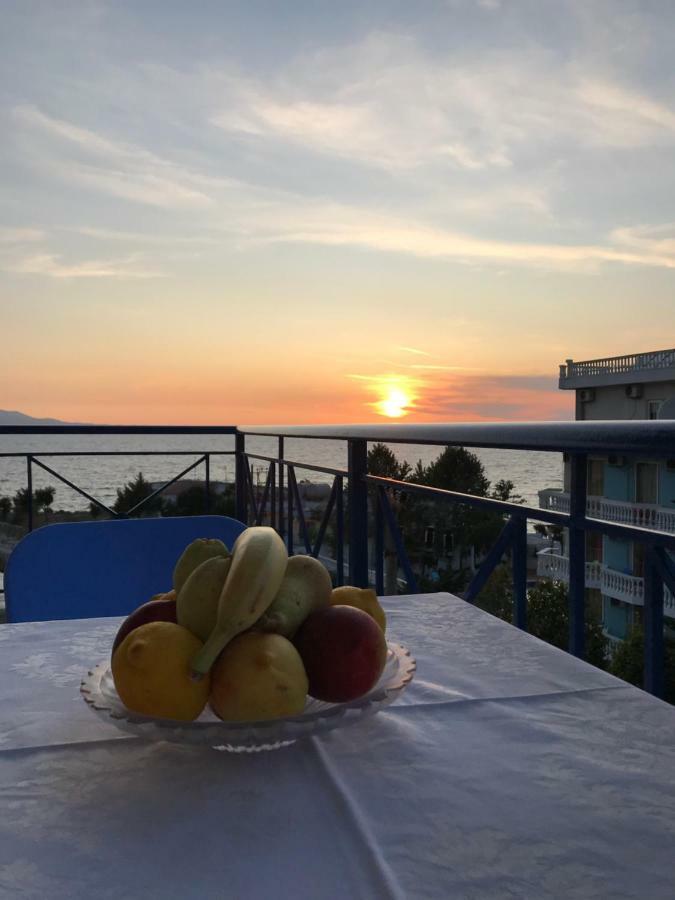 Erdeti Boutique Hotel Sarandë エクステリア 写真